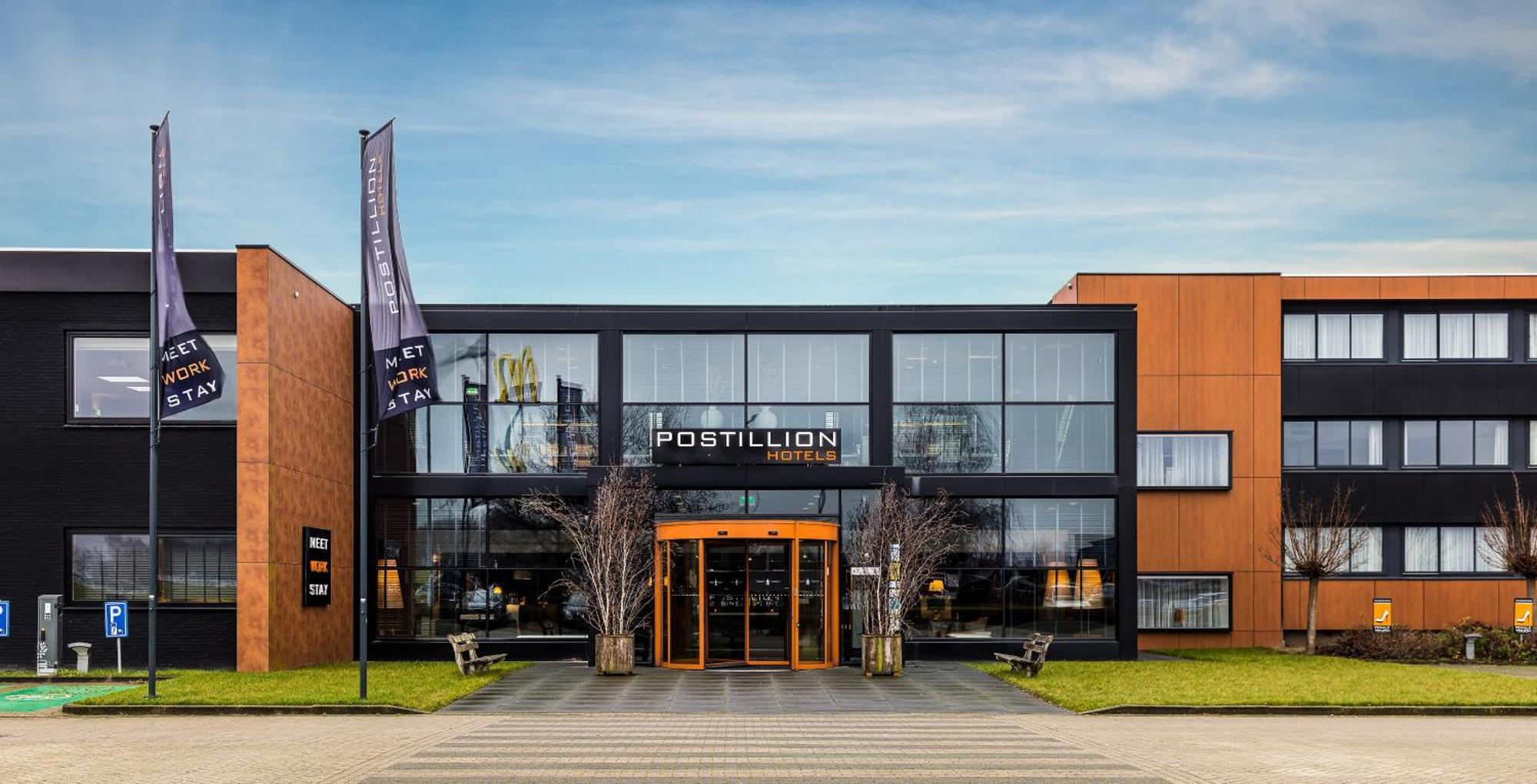 Postillion Hotel Deventer Exterior foto